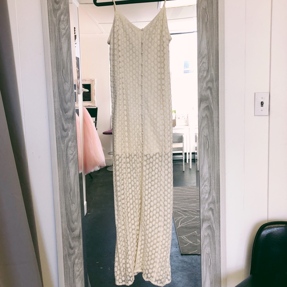 American Eagle Daisy Embroidered Maxi NWT